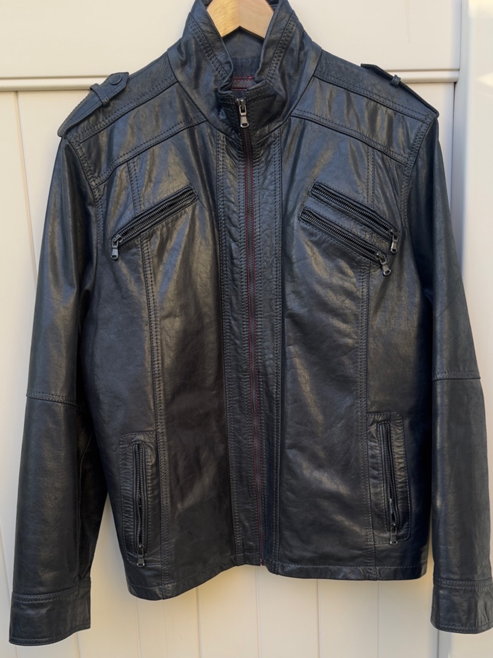 Renzo Costa from Peru. GENUINE LEATHER JACKET!